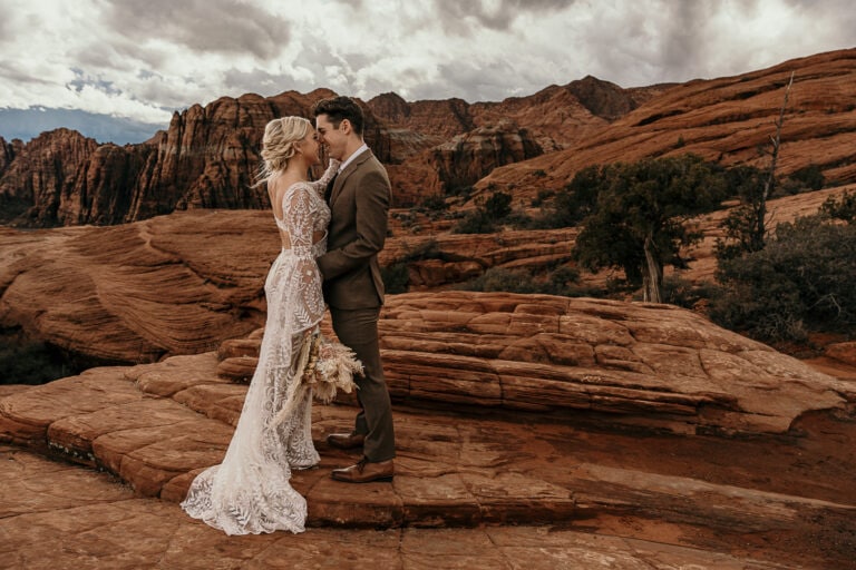 Couple elopes on top of rocks in Snow Canyon State Park, St. George Utah