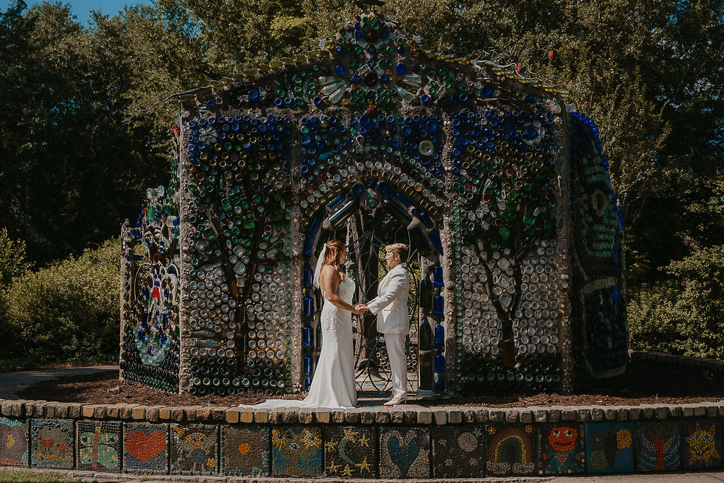 wilmington NC elopement ceremony at airlie gardens